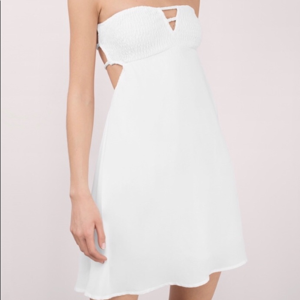 White backless dress!!!